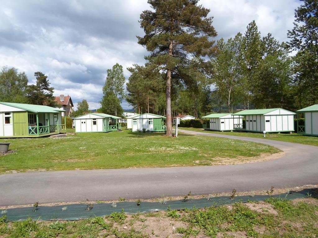 Camping Les Pinasses La Chapelle  Εξωτερικό φωτογραφία