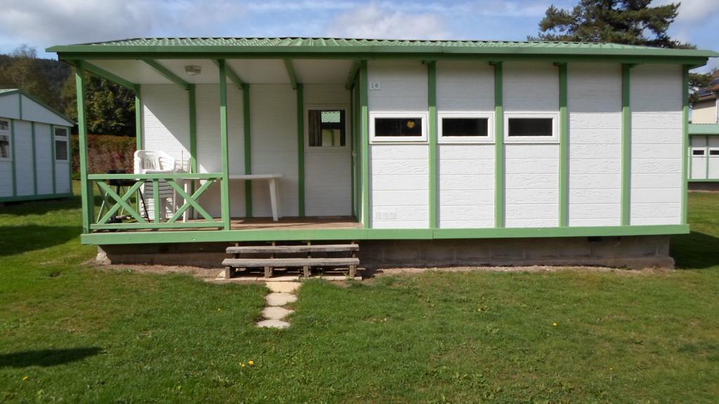 Camping Les Pinasses La Chapelle  Εξωτερικό φωτογραφία